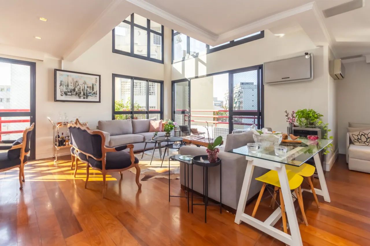 Duplex para venda em Itaim Bibi com 3 quartos, sendo 3 suítes, 170m²