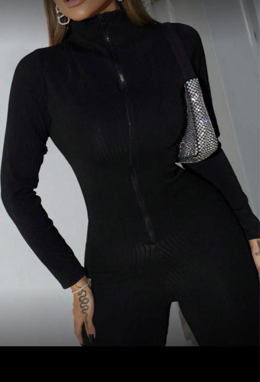 Macacão zíper  - Foto 2