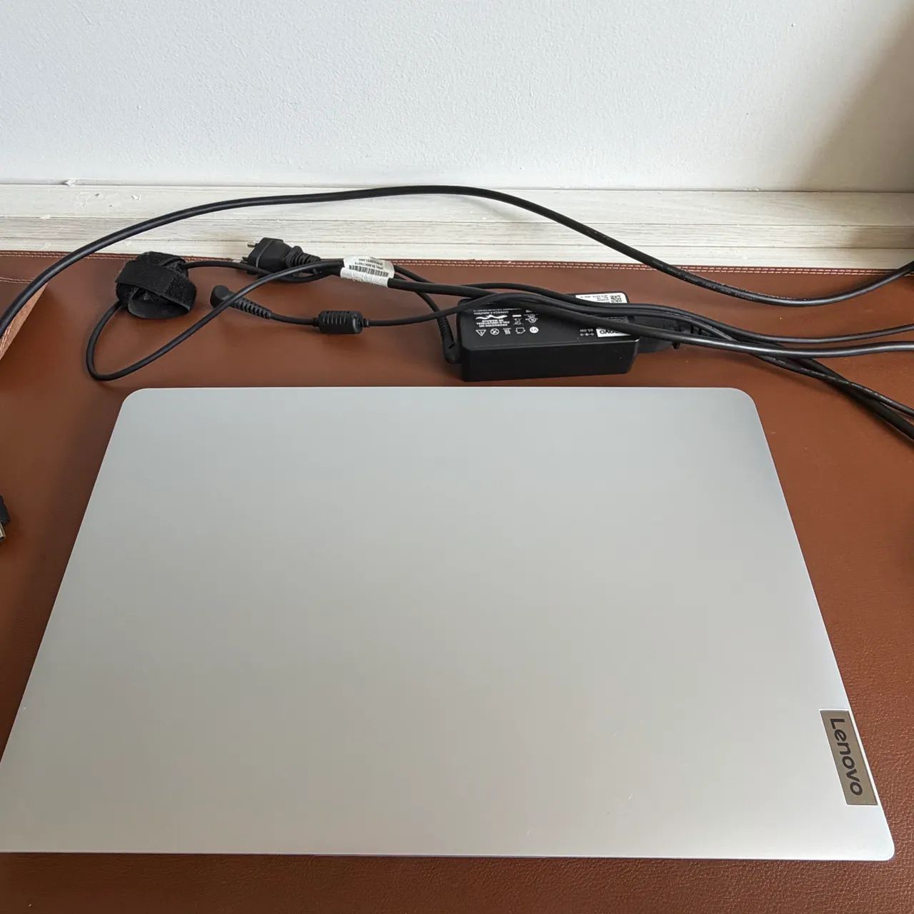 Vendo Excelente Notebook Lenovo  - Foto 2