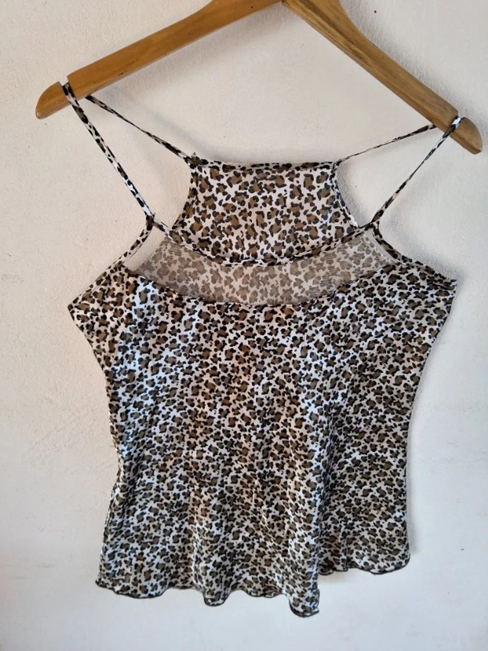 Lote de roupas para brecho