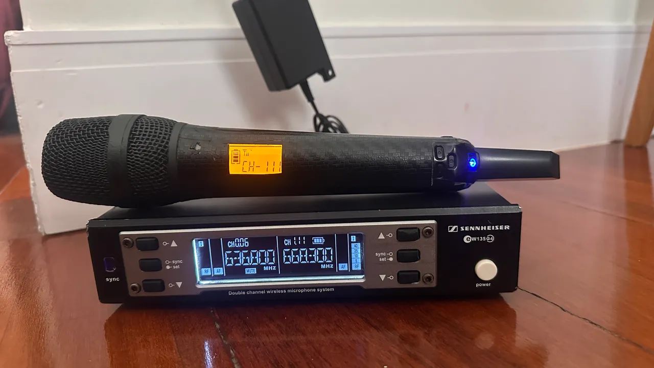 Sistema microfone sem fio Senheiser EW-135 G4