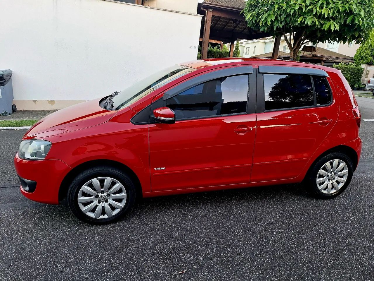 Volkswagen Fox Fox 1.6 Mi Total Flex 8V 5p 2014