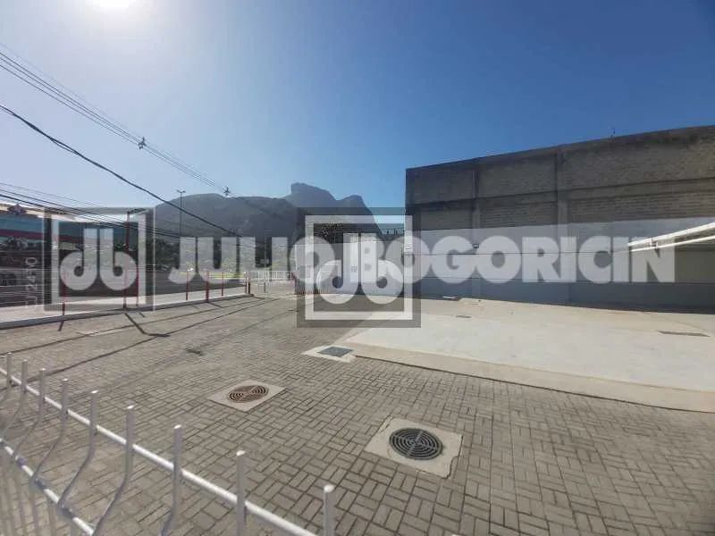 Terreno Comercial no Jardim Oceânico com 605m² - Plano com Visão do Canal Marapendi e Pedr