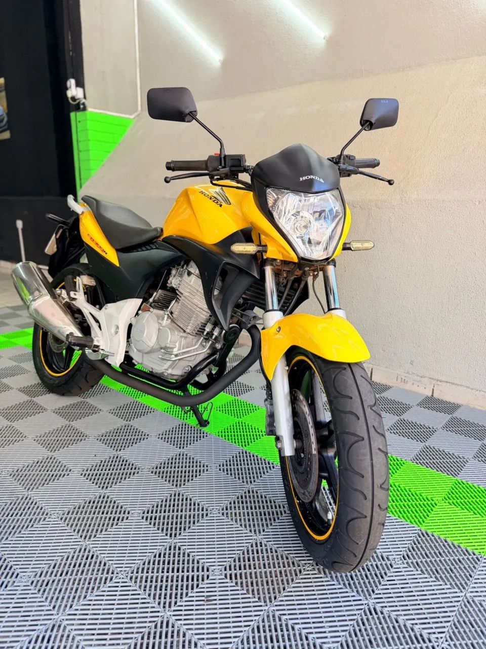 CB 300R ABS 2012 - Foto 2