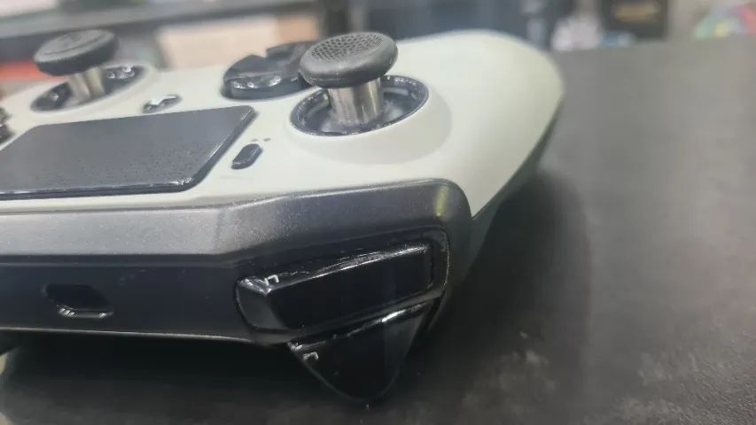Controle Nacon Revolution Pro Controller 2 - PS4 e PC - Foto 2