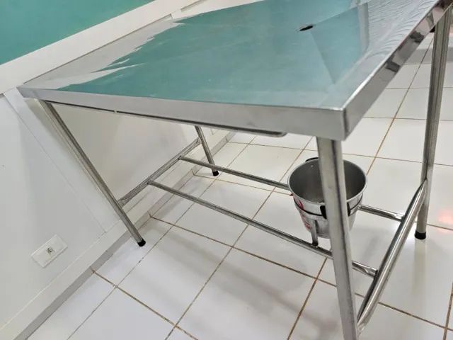 Mesa Veterinária em Inox - Foto 2
