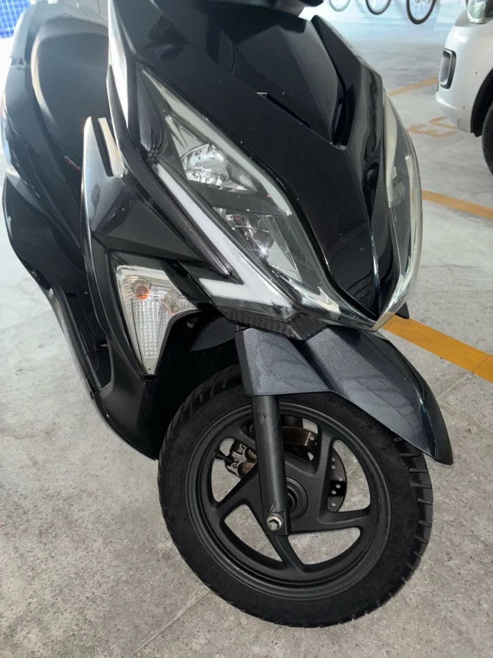 Honda Elite muito nova 
