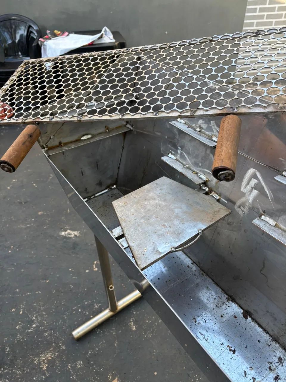 Churrasqueira grande inox - Foto 3