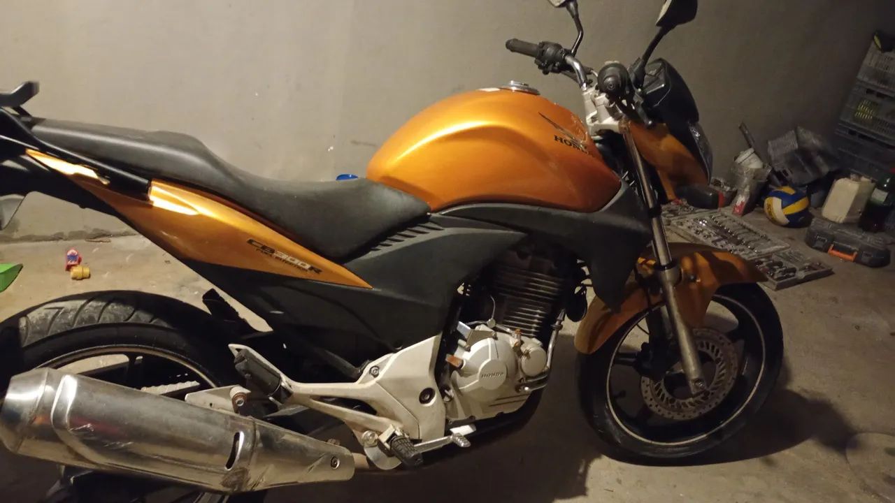 Cb300 2010