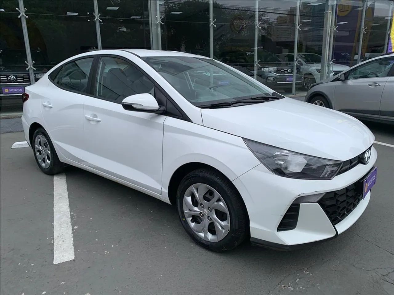 Hyundai HB20S Comfort Plus 1.0 Flex 12V Mec., foto 3 de 19