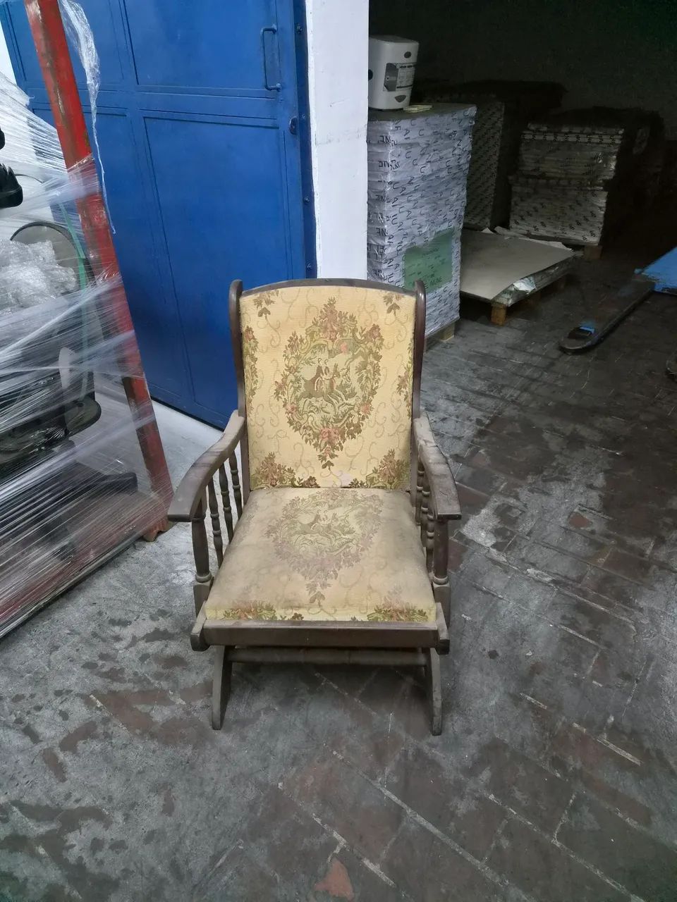 Móveis antigos - Foto 2