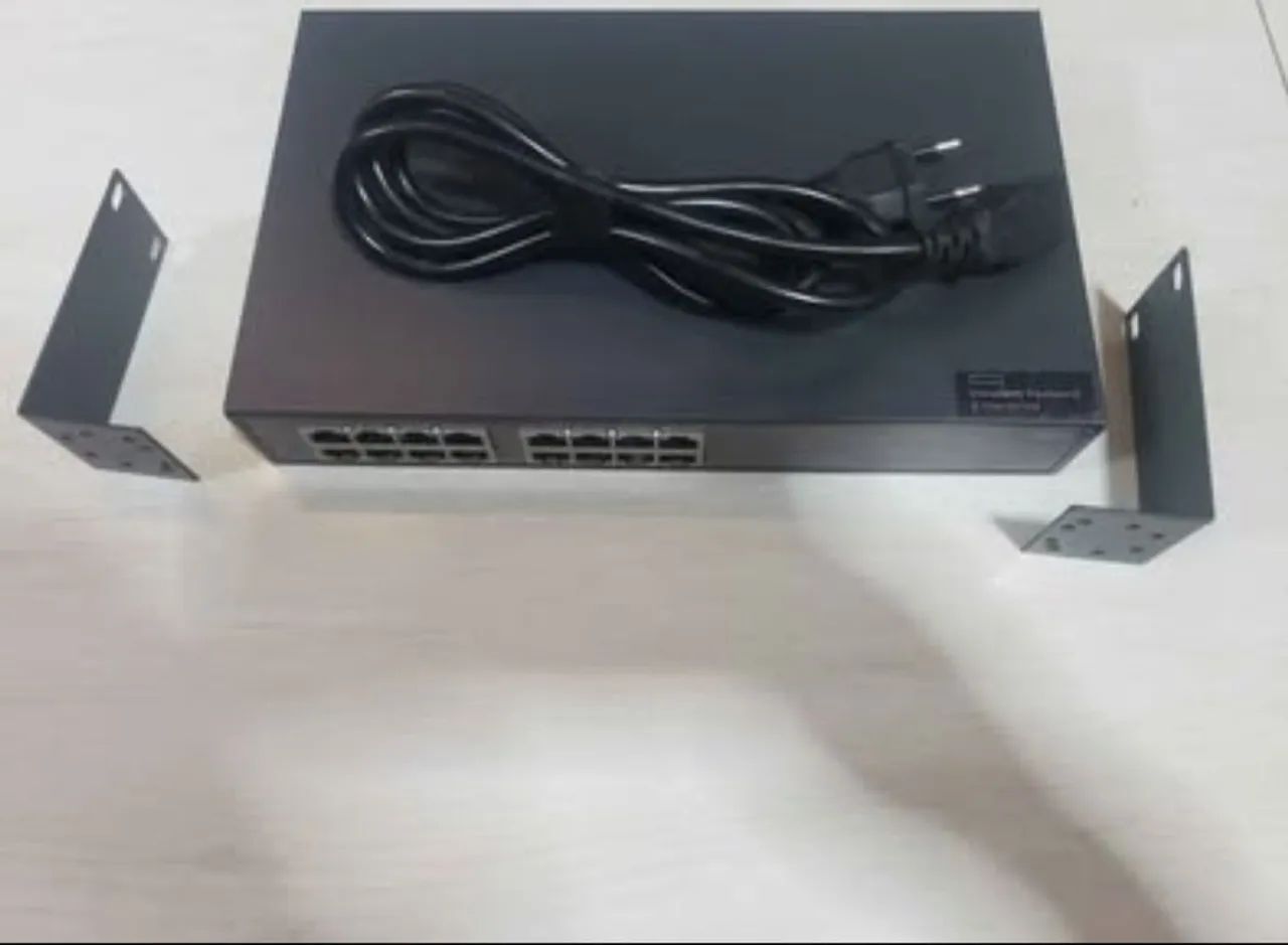 switch HPE OfficeConnect 1420-16G (Modelo JH016A)