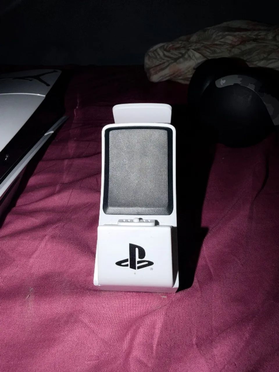 Ps5 1 TB + headset sem fio Sony Pulse 3D +  suporte de carregamento PowerA Solo - Foto 6