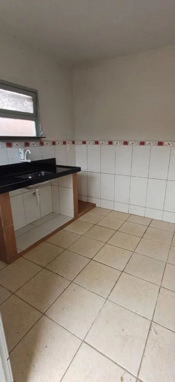 Alugo excelente casa 3 quarto - Foto 2