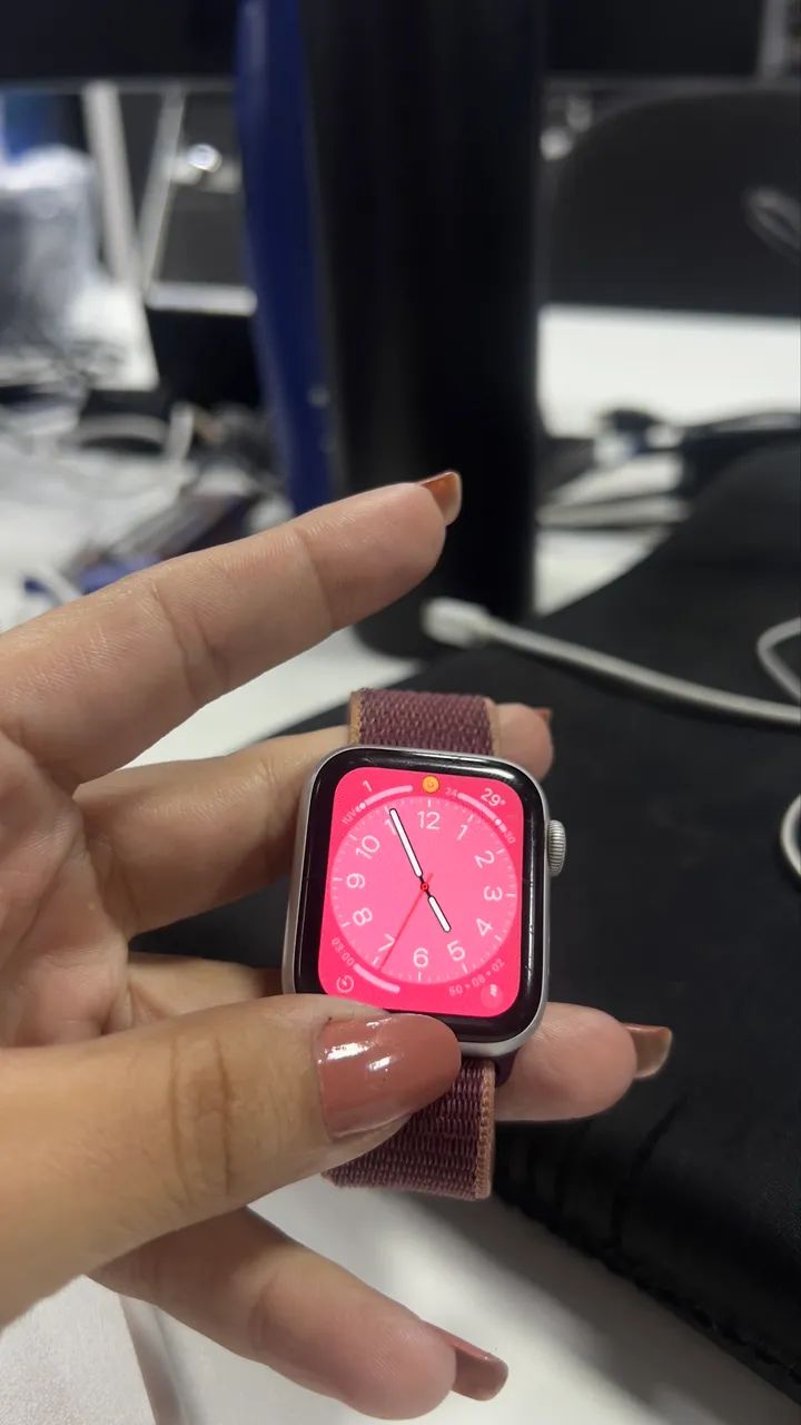 Apple Whatch Série 4 - Versão Nike 