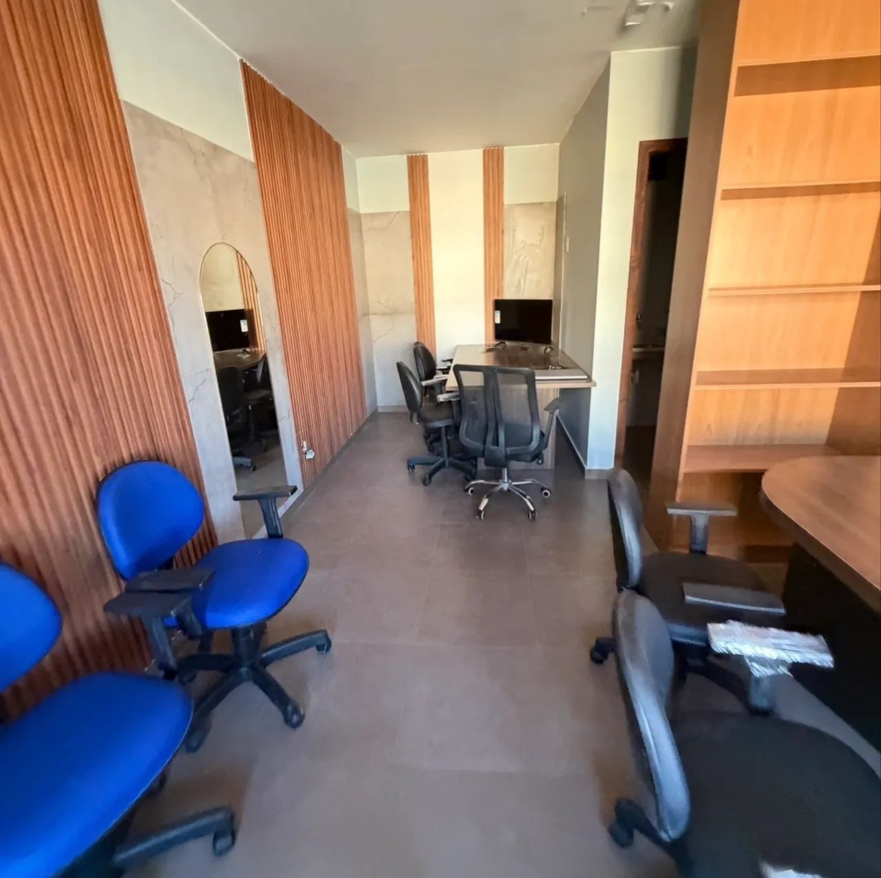 Sala comercial no água verde  - Foto 3