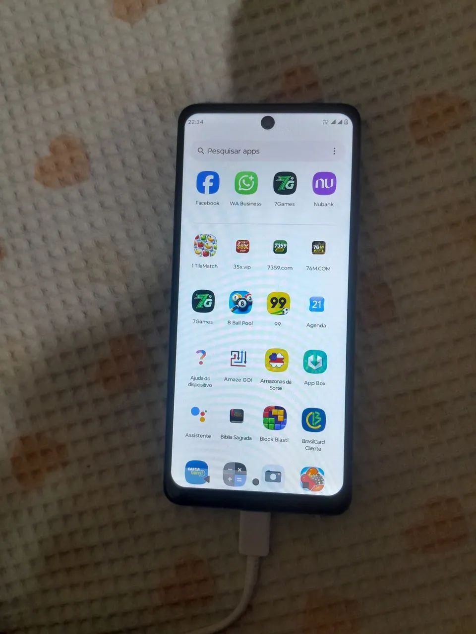 Vendo celular g24. 128 ginga 