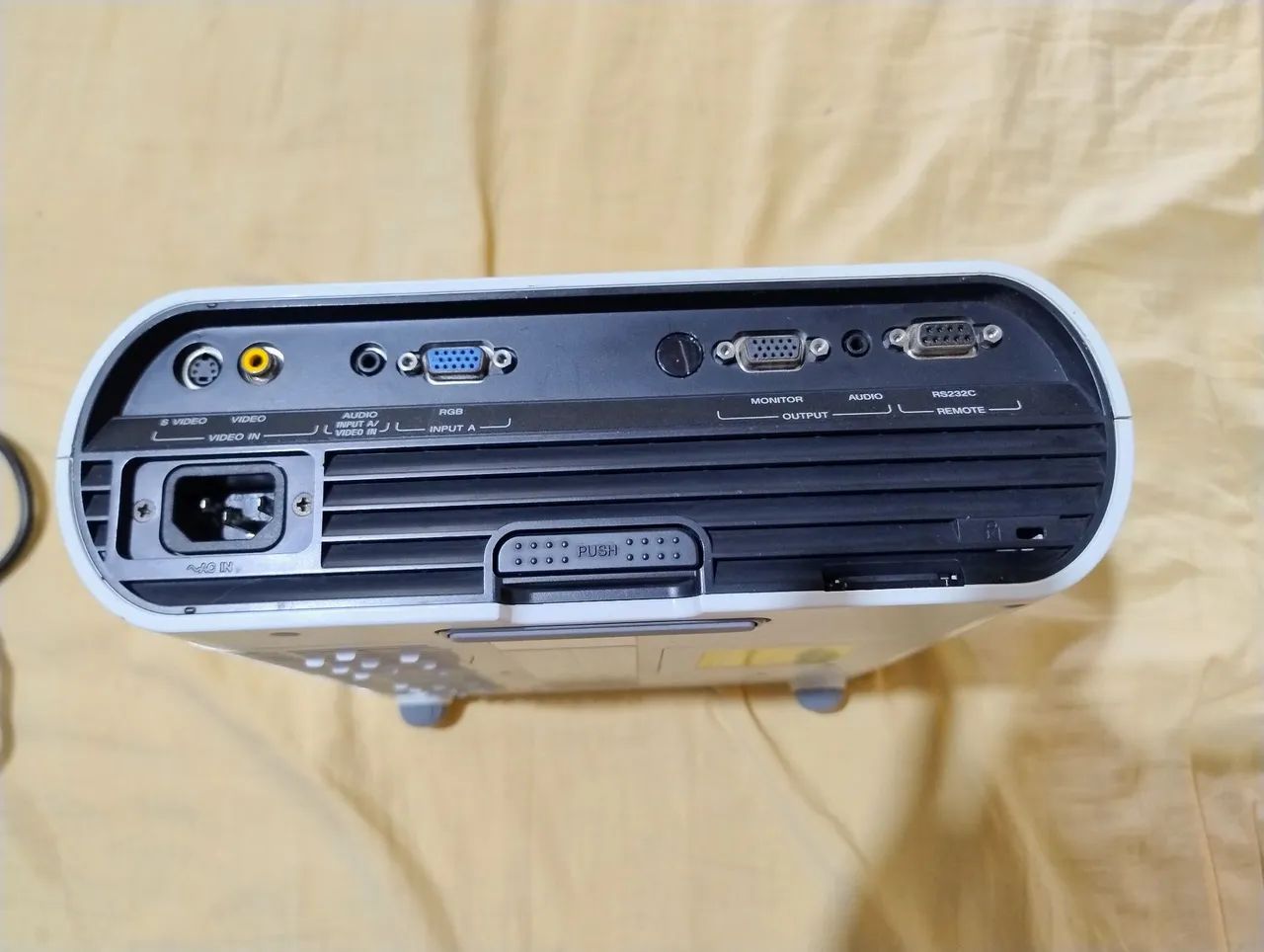 PROGETOR MARCA SONY  - Foto 3