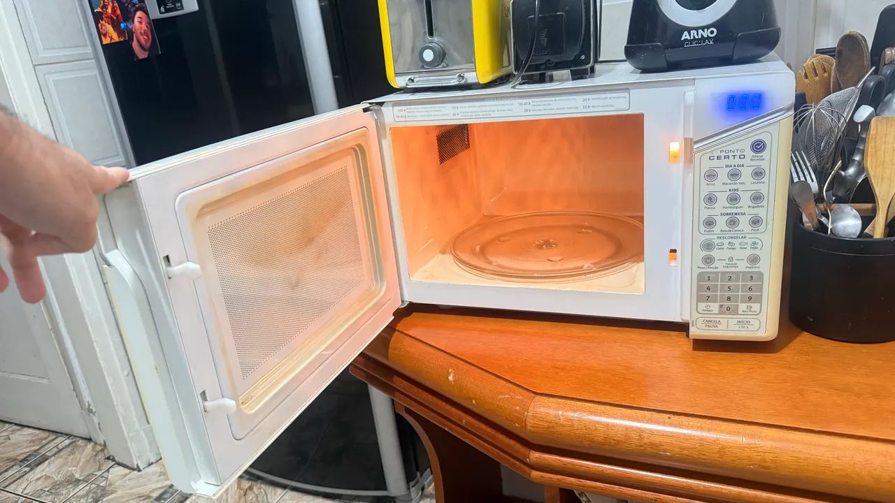 Vende-se microondas Electrolux  - Foto 2