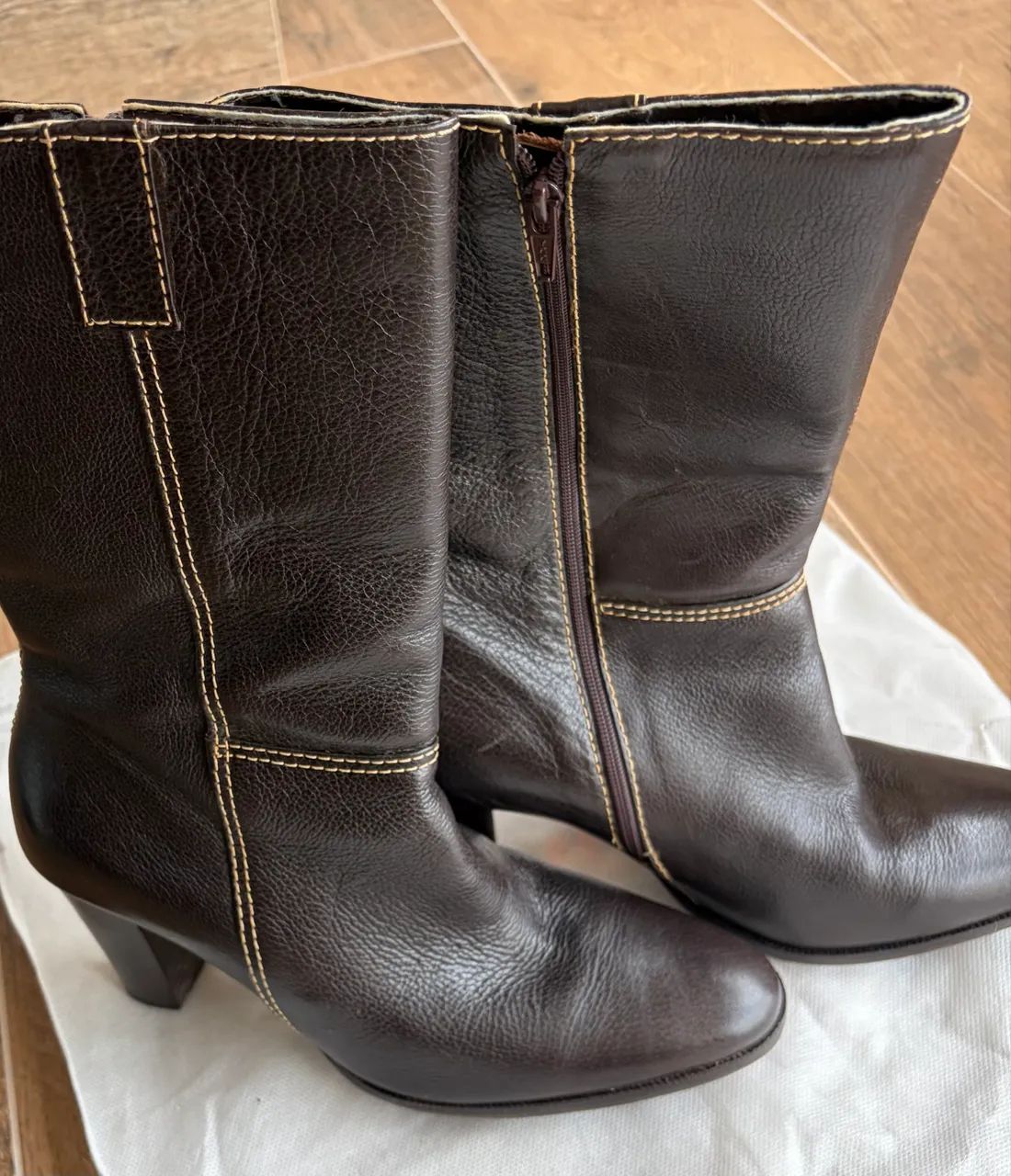 Bota em Couro 