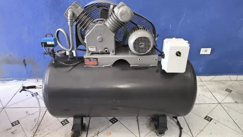 COMPRESSOR  INDUSTRIAL PEG 92 motor 2cv trifasico