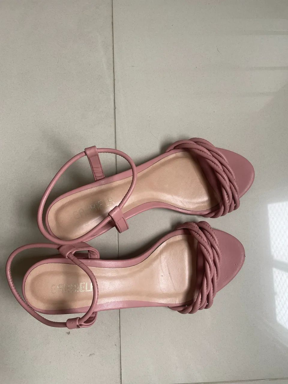 Salto Rosa Elegante  - Foto 2