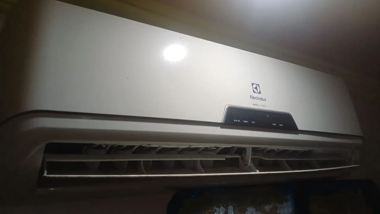 Ar-condicionado *  - Foto 2