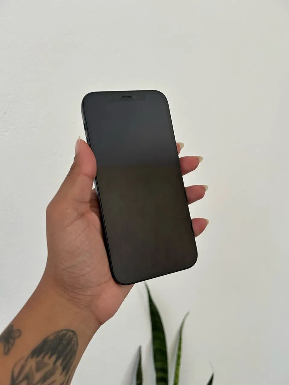 IPhone 12 64g - Venda - Foto 2