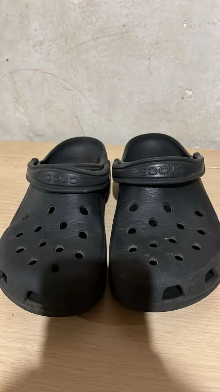 Crocs Preta TM 38/39 - Foto 2
