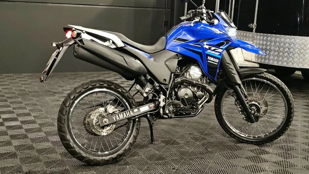 XTZ 250 Lander Connected 2024 - 1539599966 | OLX