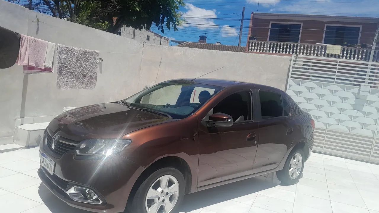 Renault Logan LOGAN Dynamique Hi-Flex 1.6 8V 4p 2015