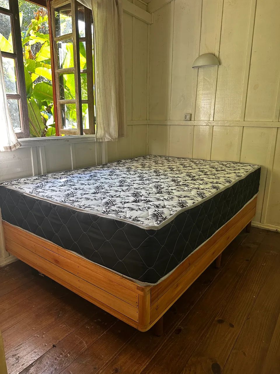Cama Viúva + Colchão 