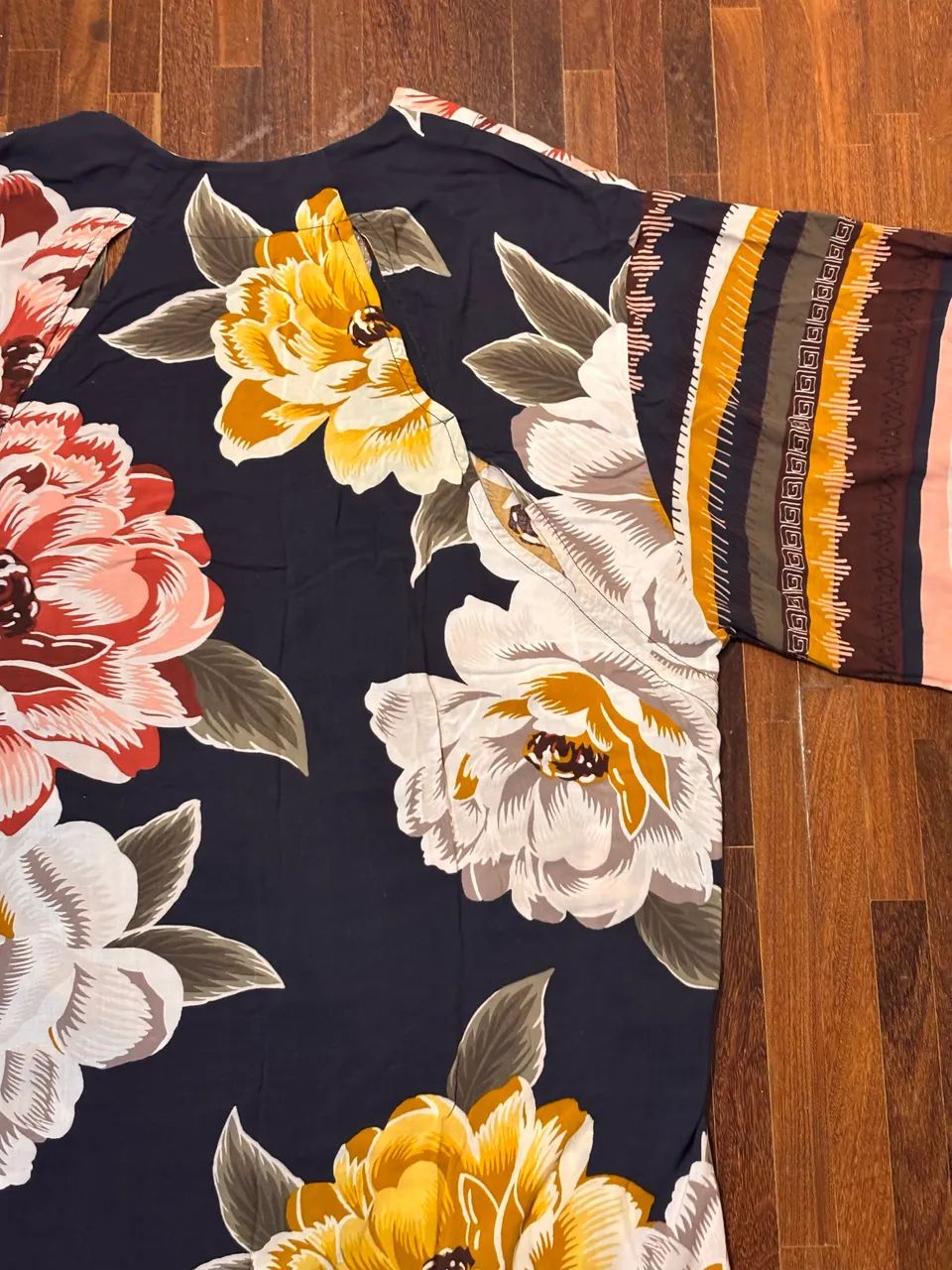 Kimono FARM Original - Estampa Floral - Foto 3