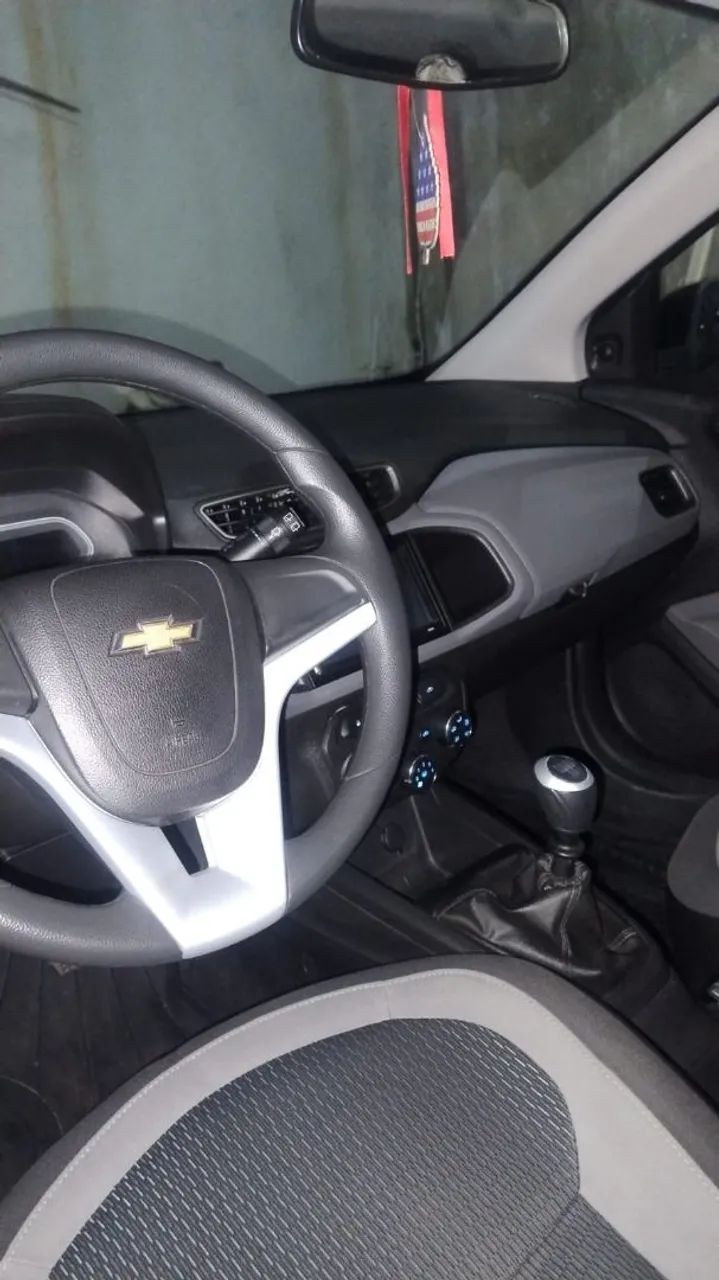 Chevrolet Onix Hatch LT 1.0 8V Flex Power Mec. 4P 2016 - Foto 3