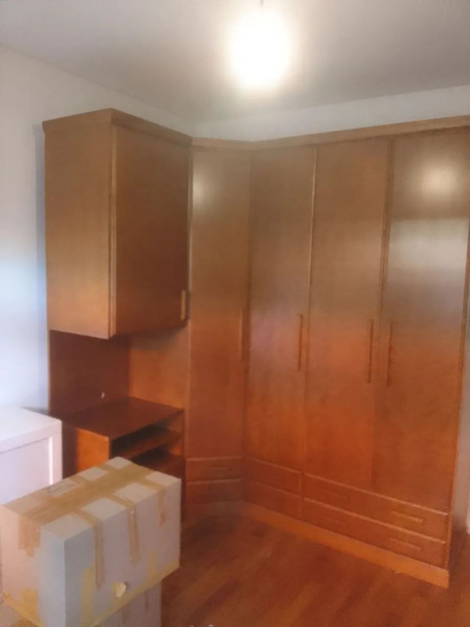 Guarda roupa imbuia em L  - Foto 3