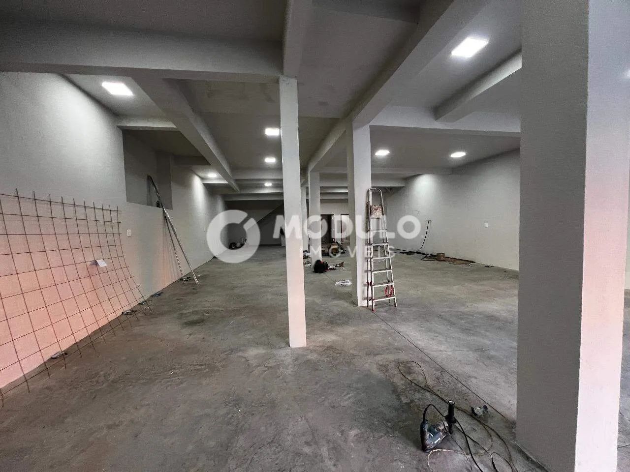 Apartamento disponível para locação no bairro Martins. - Foto 4
