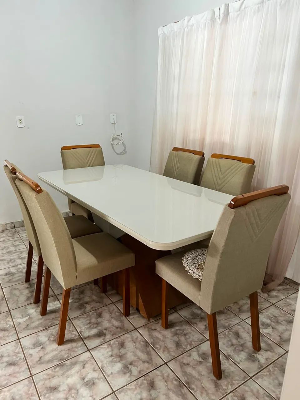 Mesa 6 lugares seminova - Foto 2