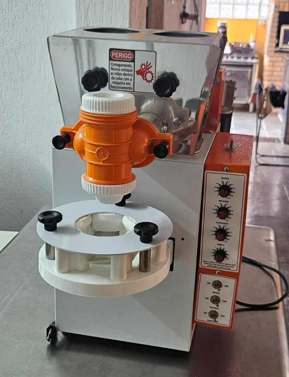 MAQUINA DE SALGADOS
