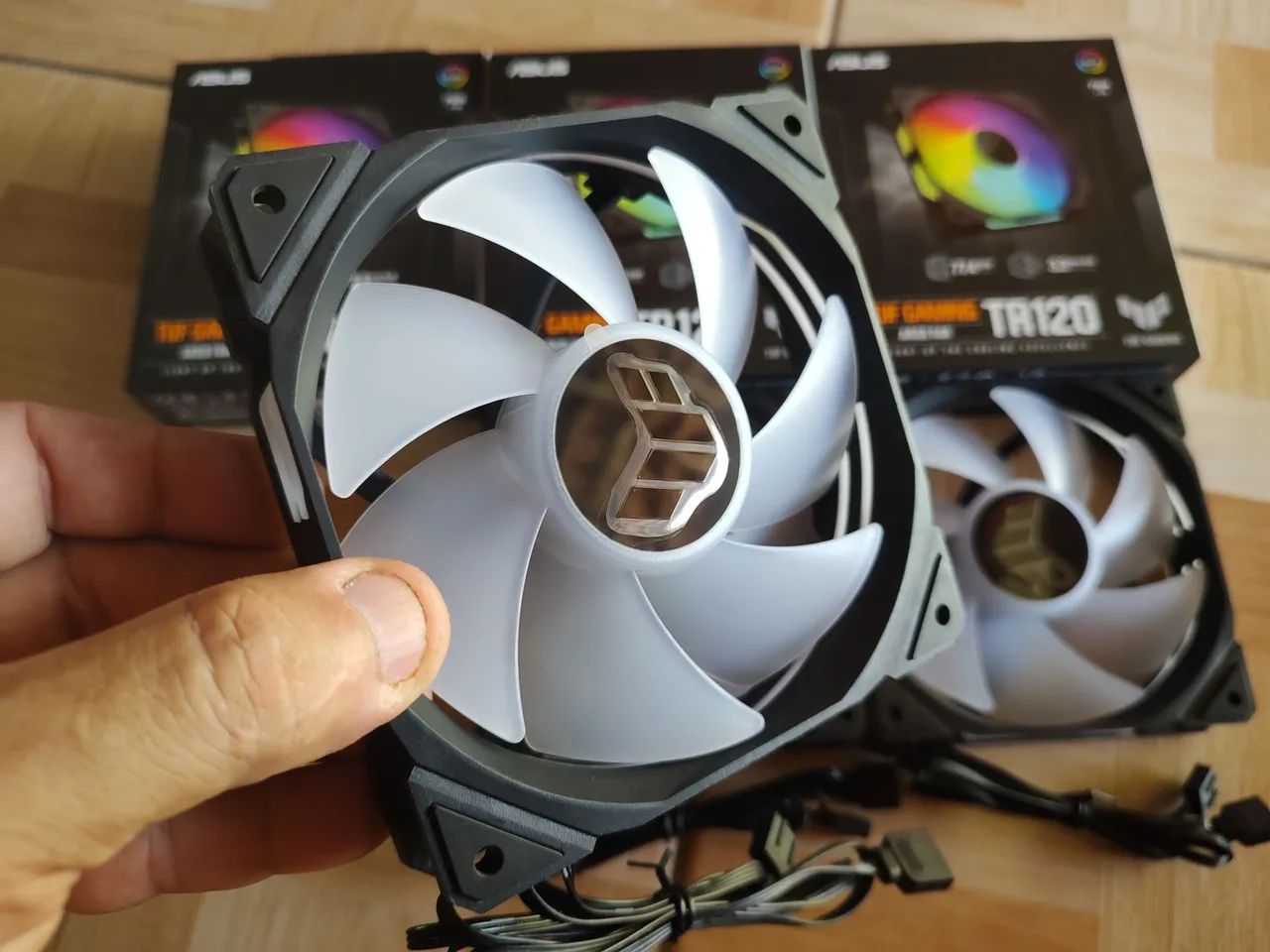 Kit-Cooler Ventoinha Asus Tuf TR120 argb - Foto 4