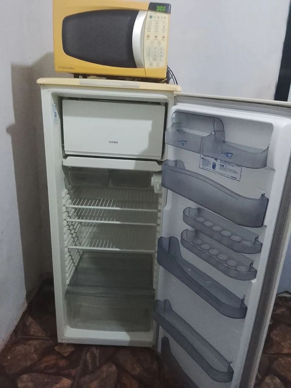 GELADEIRA E MICROONDAS 750 - Foto 5