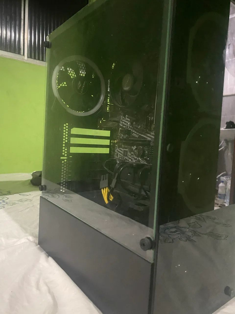 Pc pra vende, faltando a praça de vídeos - Foto 3