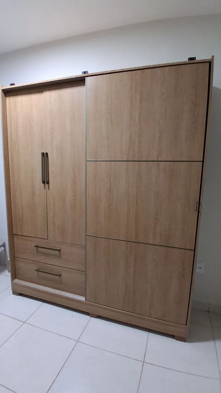 Vendo guarda roupa 