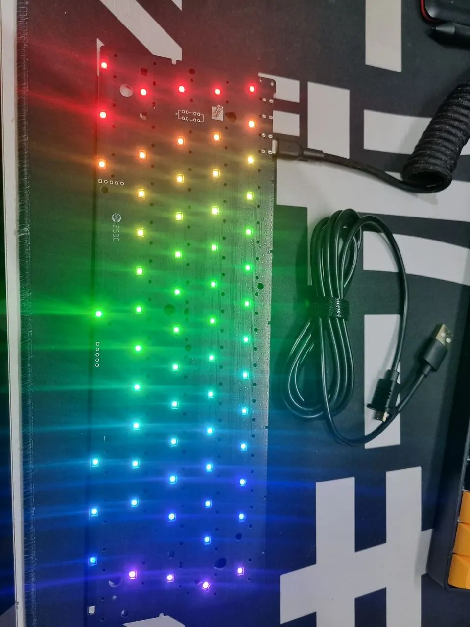 Placa de teclado magnético fundo pro argb - Foto 4