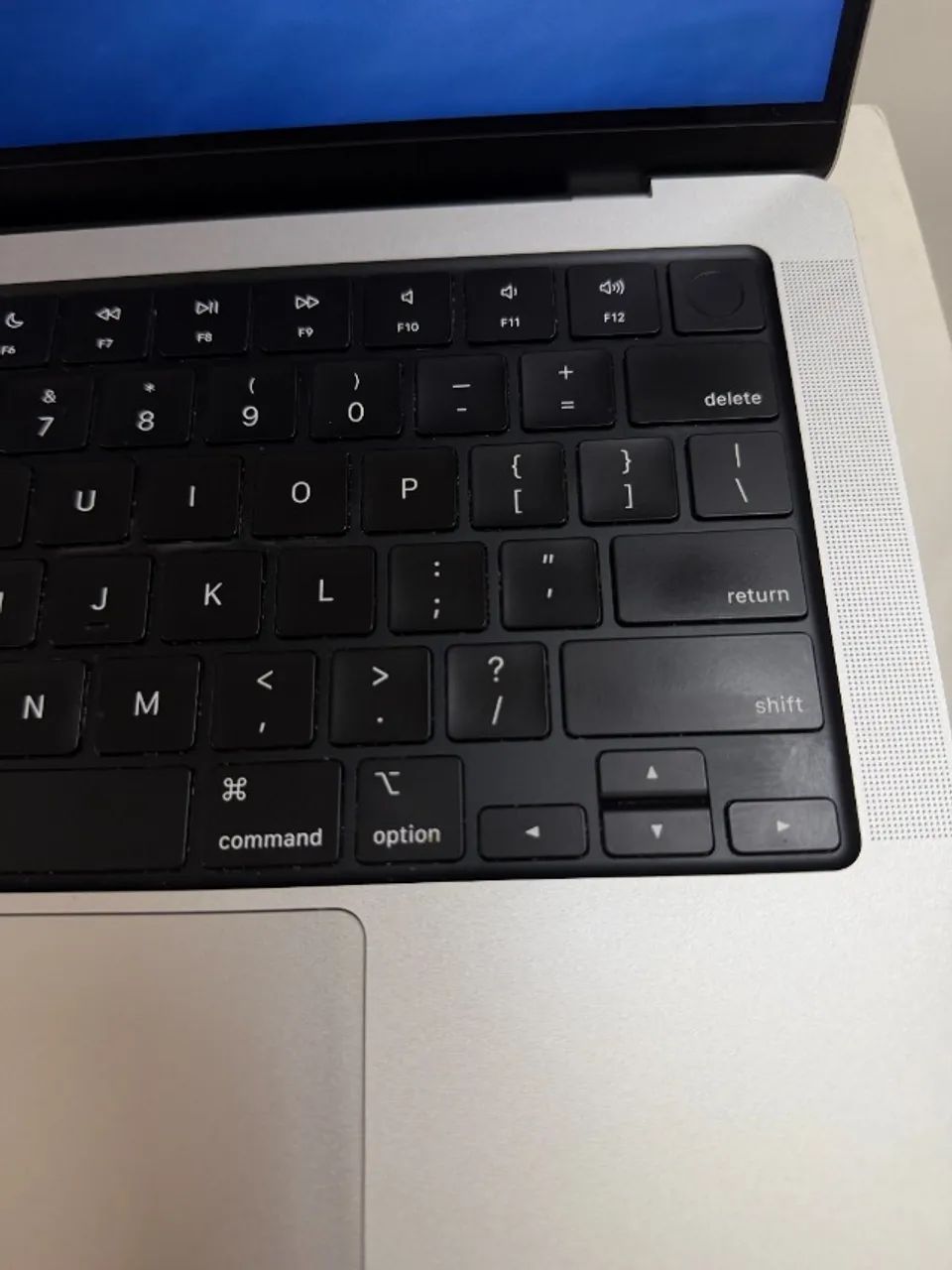 Macbook pro M1, 32gb de ram, 512 de armazenamento, 14 polegadas, tem caixa - Foto 3