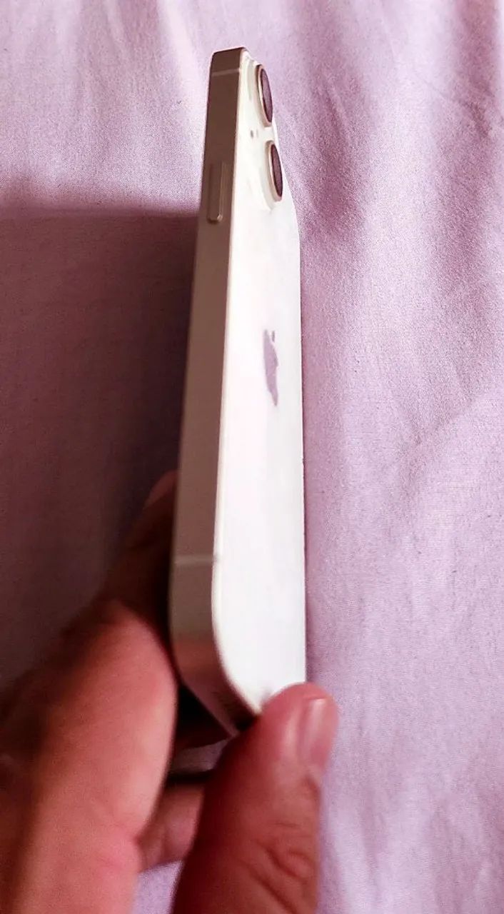  iPhone 14 - 128GB - Cor Estelar (Starlight) - Foto 2