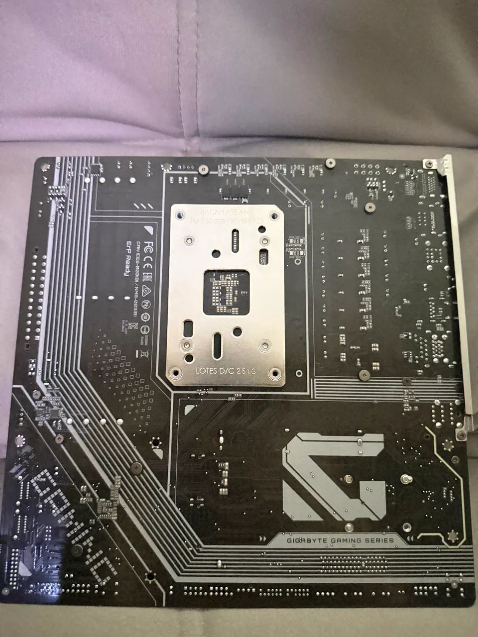 Gigabyte B850M Gaming X - Foto 2
