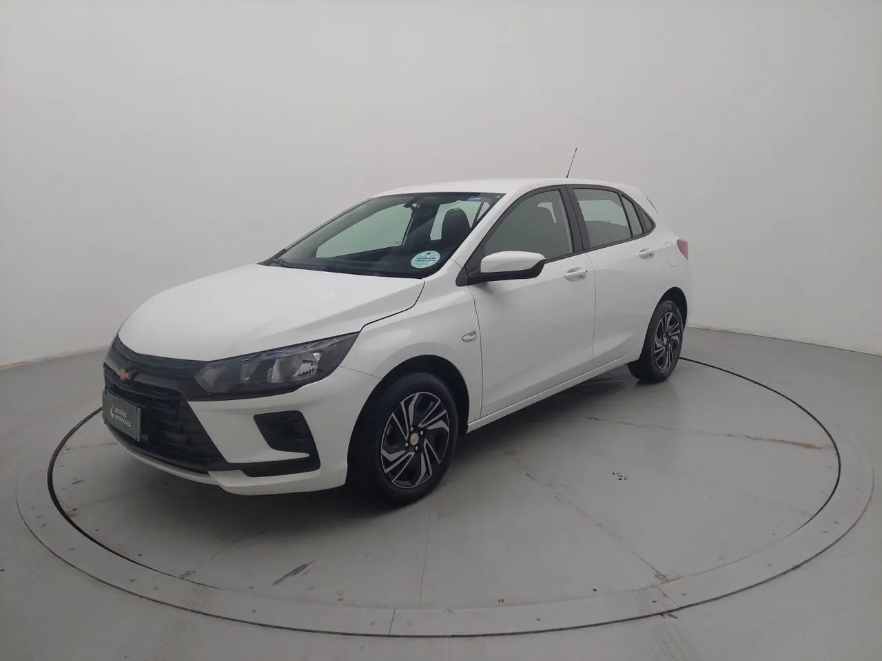 Chevrolet Onix Hatch 1.0 12V Flex Mec. 4P, foto 1 de 18