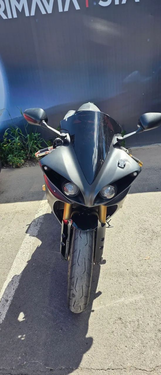 Yamaha R1 2010 - Foto 3