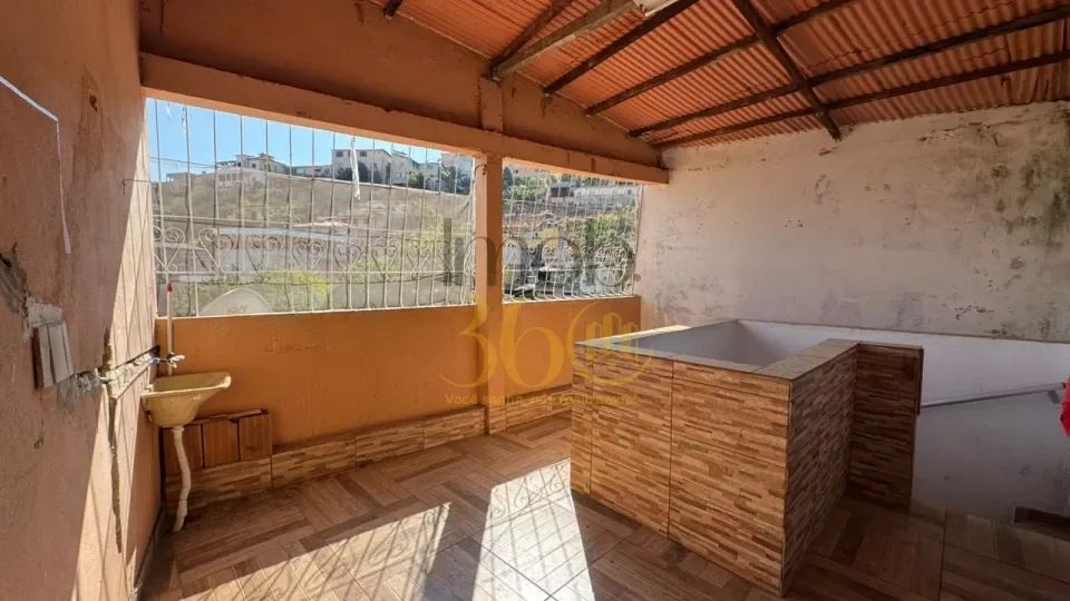 ALUGUEL CASA - BAIRRO SOLAR