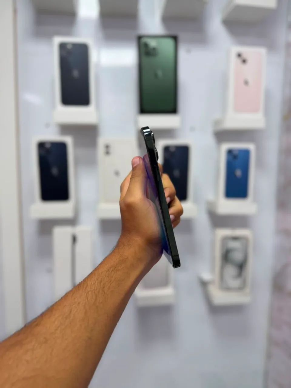 IPHONE 13 PRO MAX 128GB - R$2899,00 - Foto 3